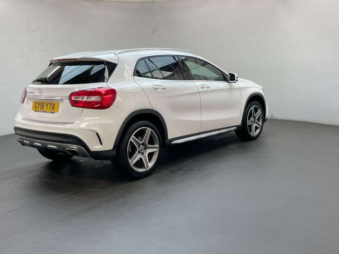 2025 Mercedes-benz 180