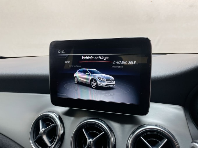 2025 Mercedes-benz 180