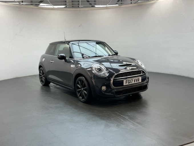 2025 Mini Hatch