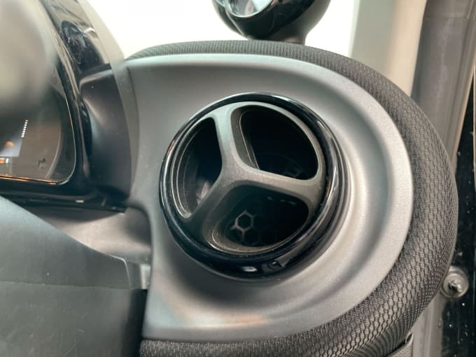 2025 Smart Fortwo