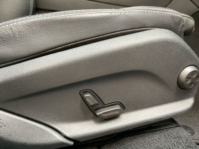 2025 Mercedes-benz Glc