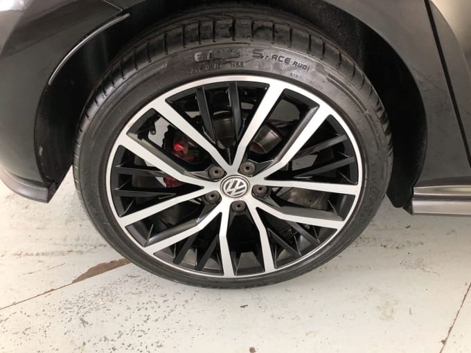 2017 Volkswagen Polo
