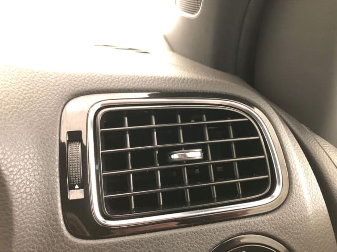 2017 Volkswagen Polo