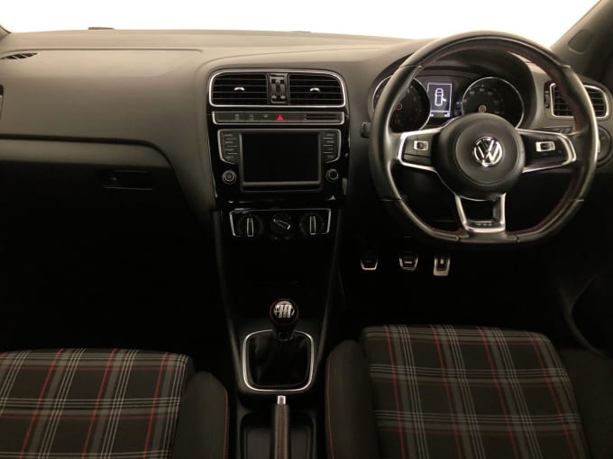 2017 Volkswagen Polo