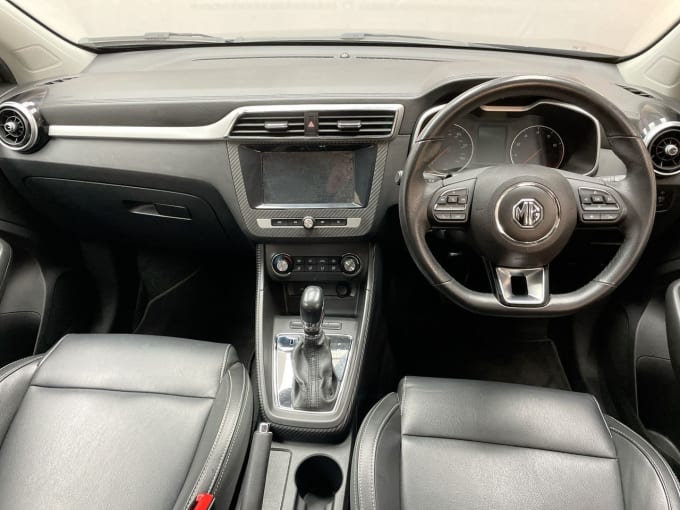 2025 Mg Mg Zs