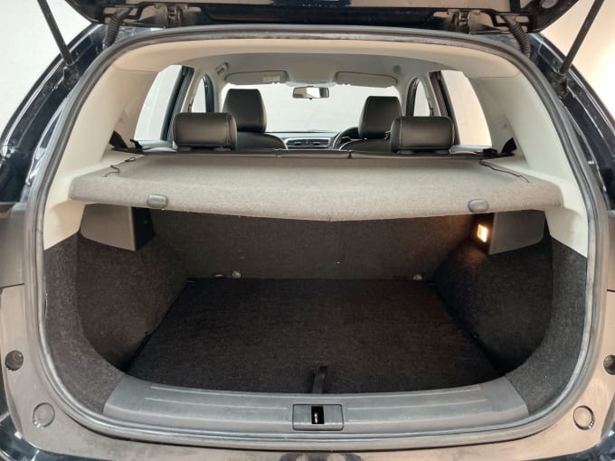 2025 Mg Mg Zs