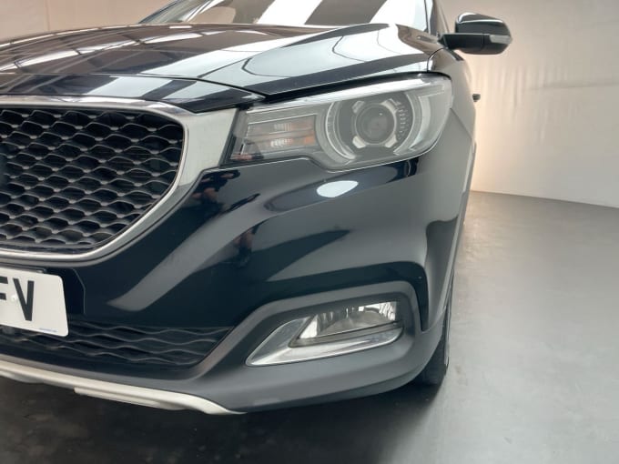 2025 Mg Mg Zs