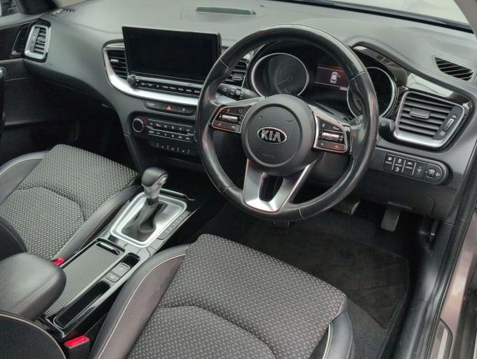 2025 Kia Xceed