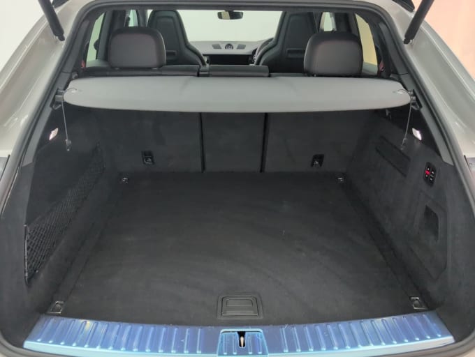 2025 Porsche Cayenne