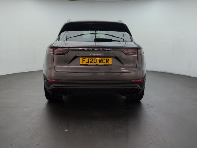 2025 Porsche Cayenne