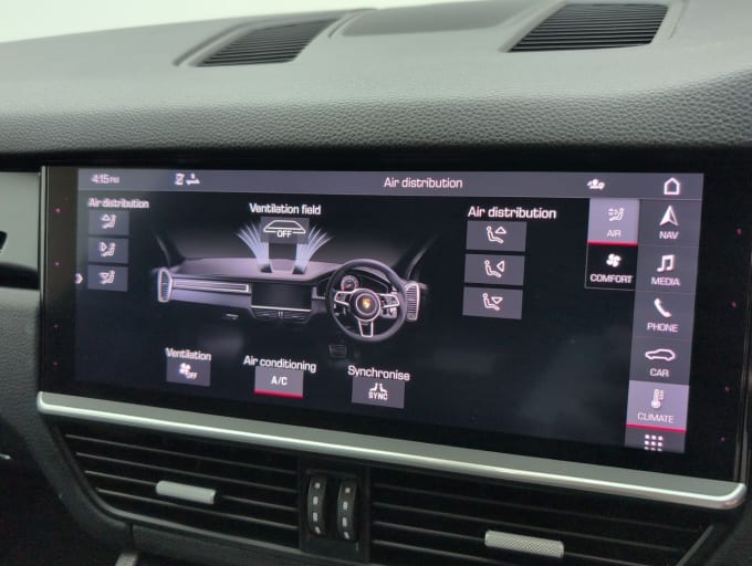 2025 Porsche Cayenne