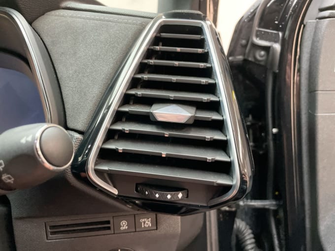 2025 Ds Automobiles Ds 7