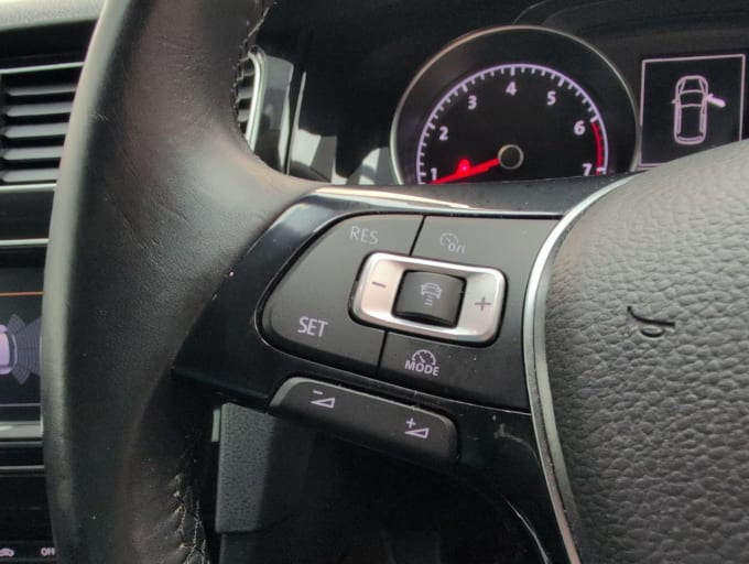 2025 Volkswagen Golf