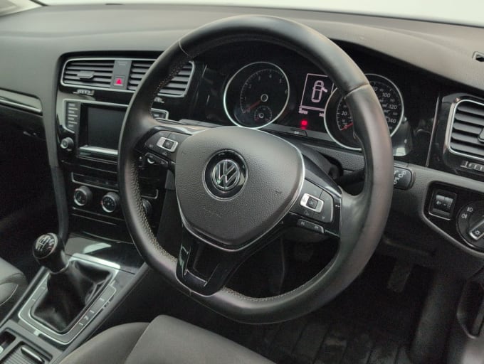 2025 Volkswagen Golf