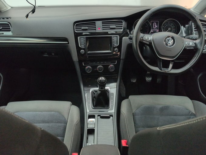 2025 Volkswagen Golf