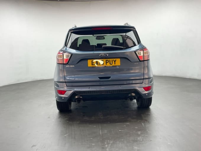 2025 Ford Kuga