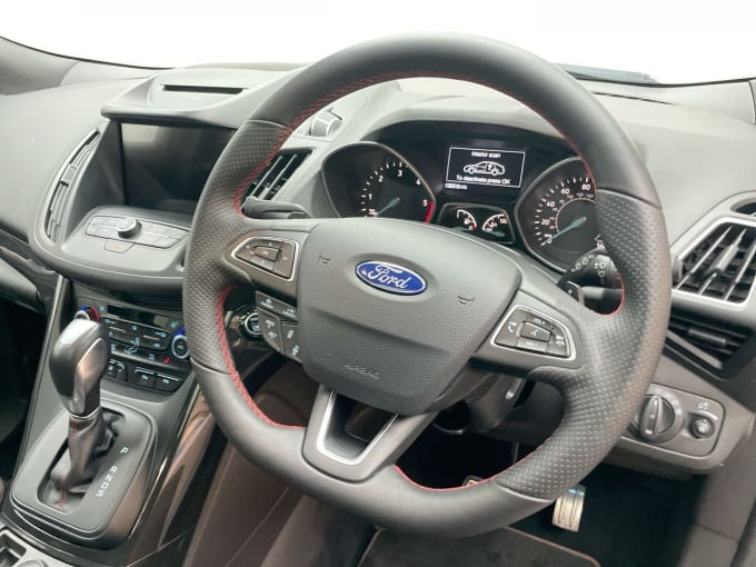2025 Ford Kuga