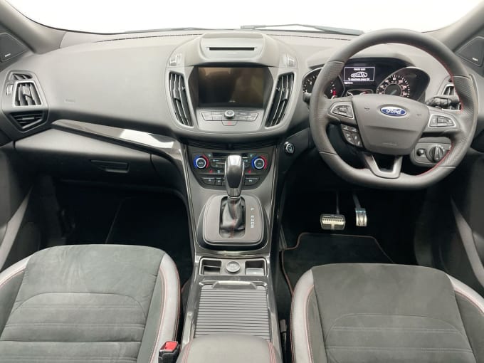 2025 Ford Kuga