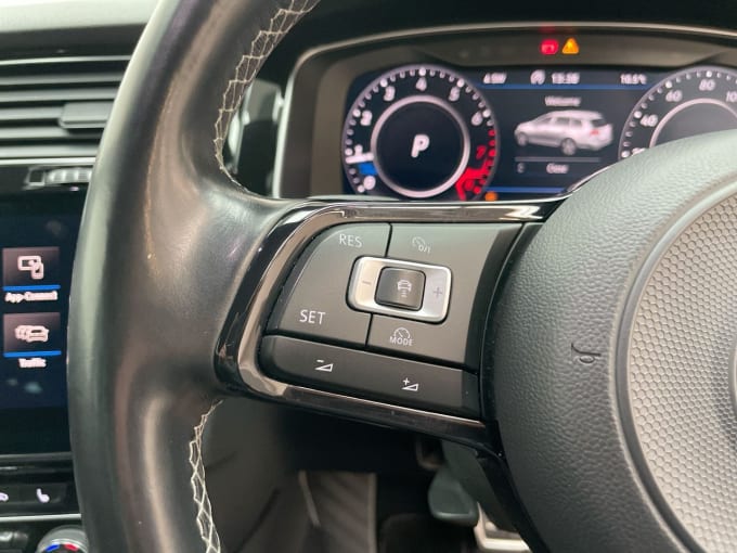 2018 Volkswagen Golf