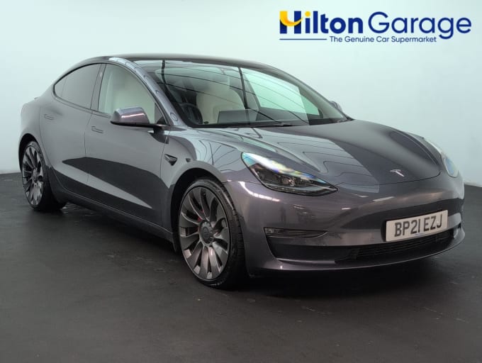 2025 Tesla Model 3