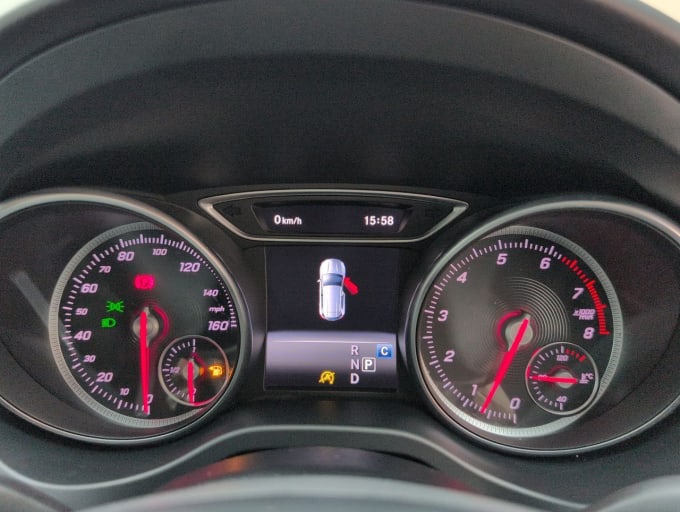 2025 Mercedes-benz 180