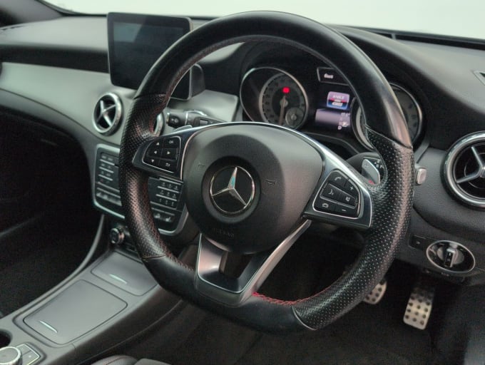 2025 Mercedes-benz 180