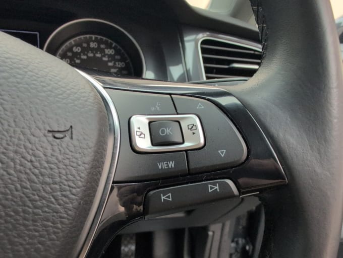 2025 Volkswagen Golf
