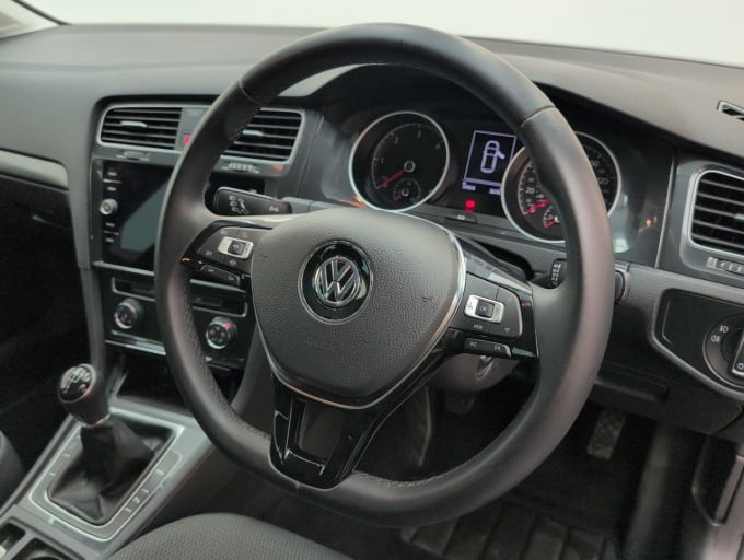 2025 Volkswagen Golf