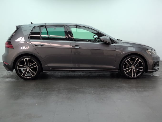 2025 Volkswagen Golf