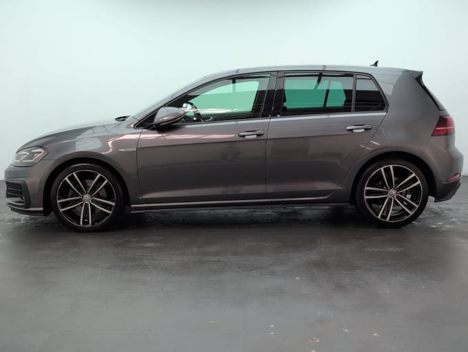 2025 Volkswagen Golf
