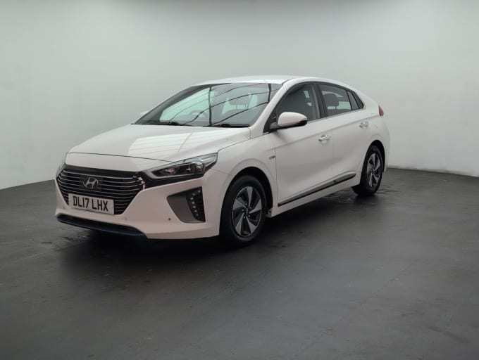 2025 Hyundai Ioniq