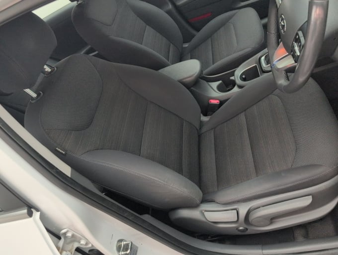 2025 Hyundai Ioniq