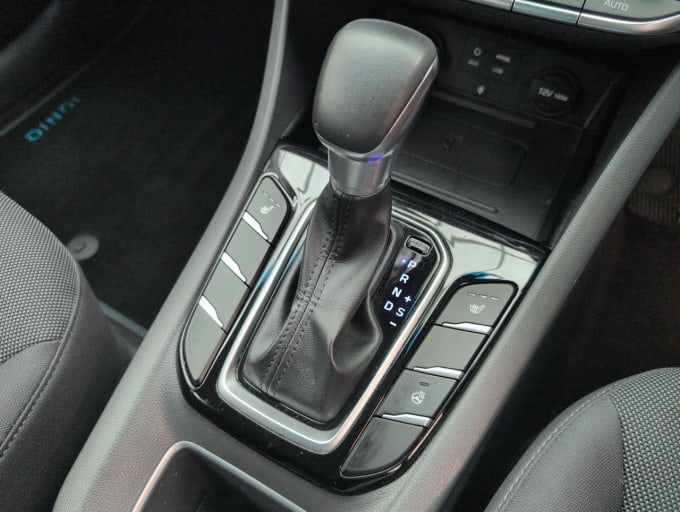 2025 Hyundai Ioniq
