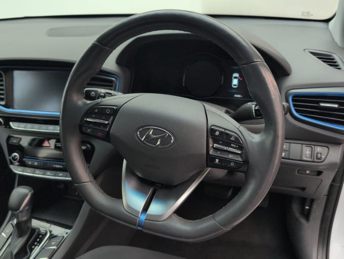 2025 Hyundai Ioniq