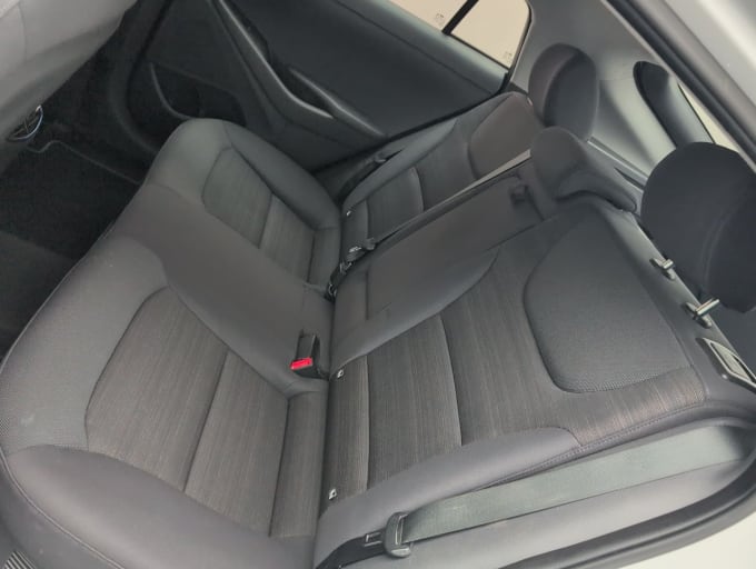 2025 Hyundai Ioniq