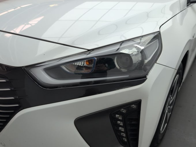 2025 Hyundai Ioniq