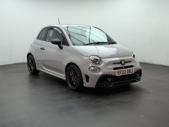 2025 Abarth 595