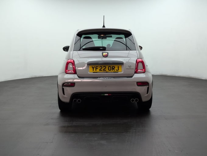 2025 Abarth 595