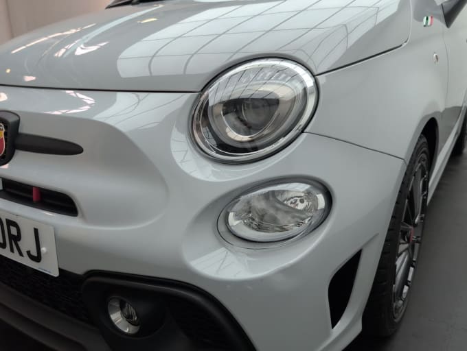 2025 Abarth 595