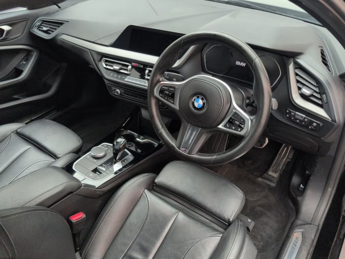 2025 BMW 1 Series