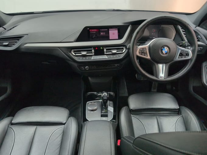2025 BMW 1 Series