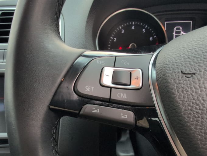 2025 Volkswagen Polo