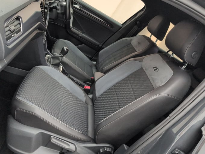 2025 Volkswagen T-roc