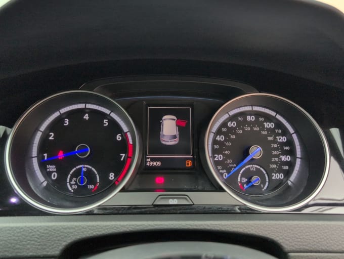 2025 Volkswagen Golf