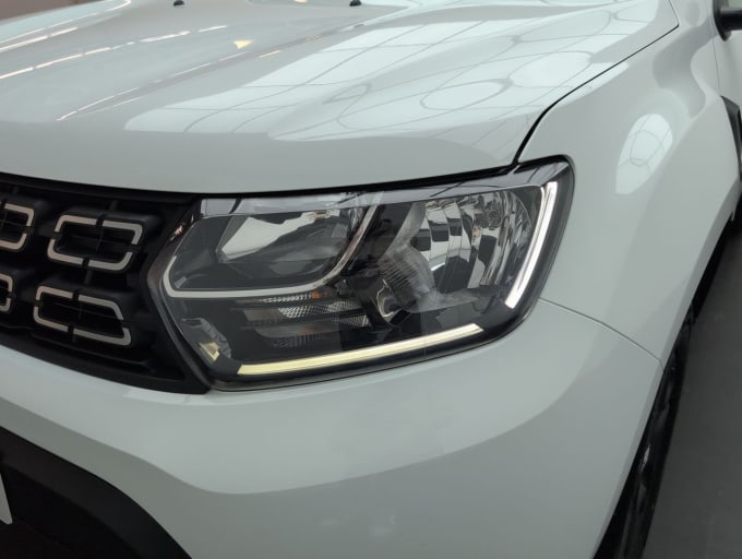 2025 Dacia Duster