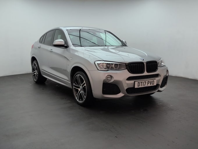 2025 BMW X4
