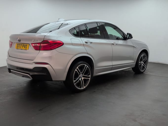 2025 BMW X4