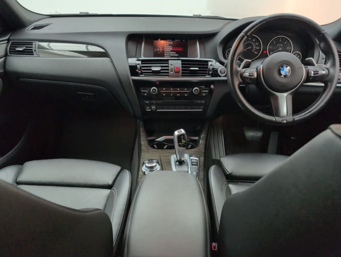 2025 BMW X4