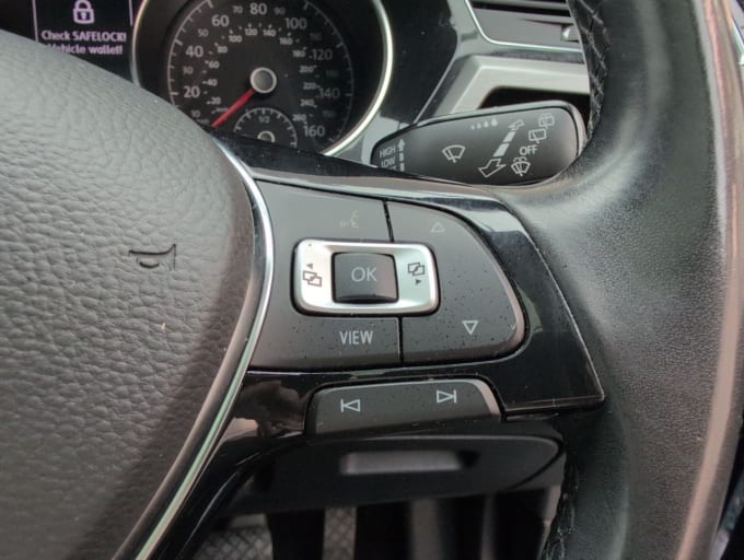 2025 Volkswagen Touran