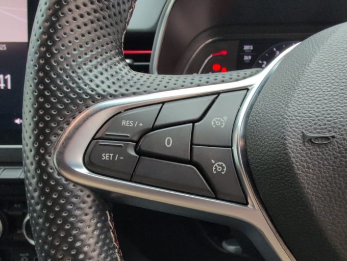 2025 Renault Clio
